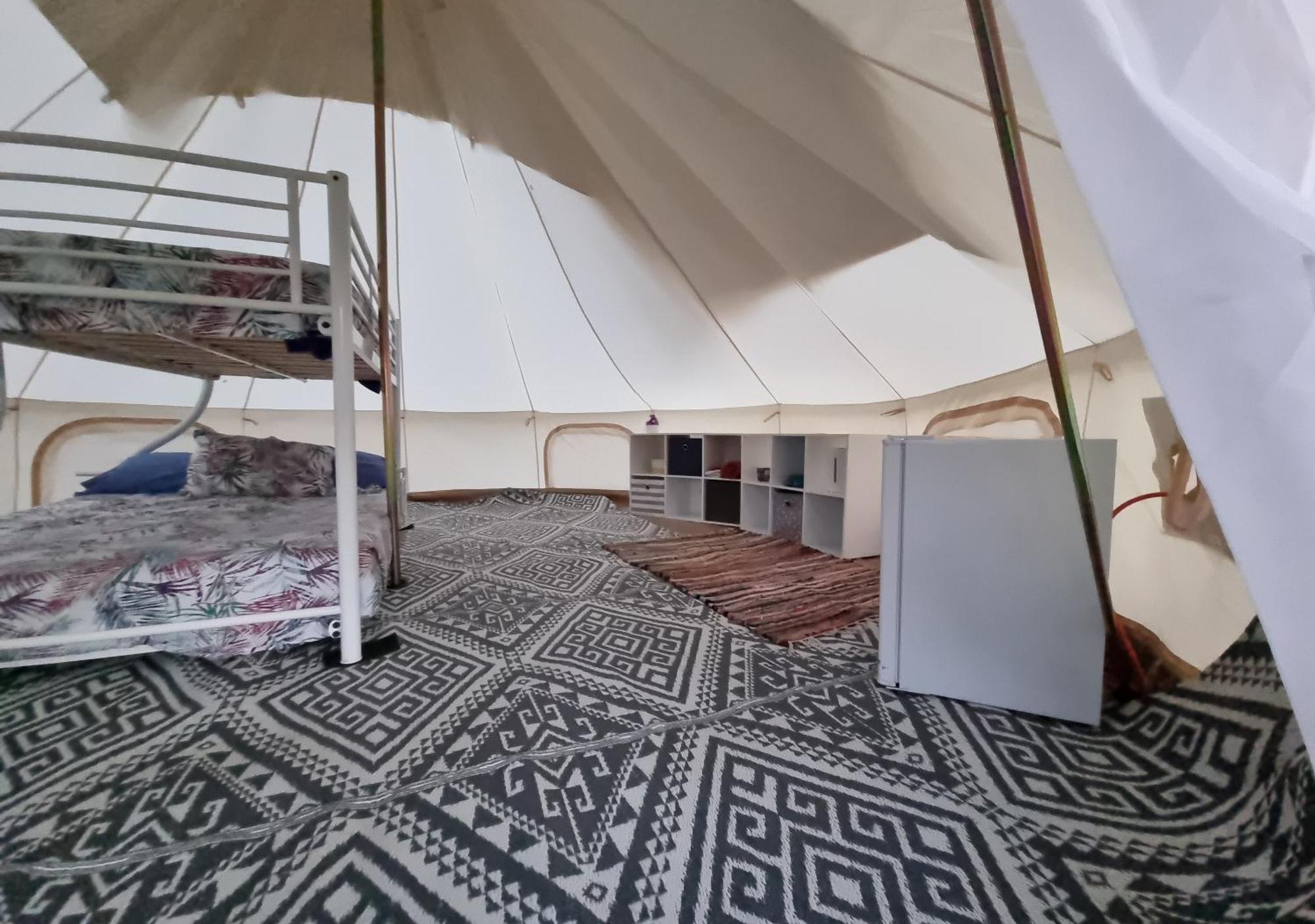 Linga Longa Spiritual Retreat Apartman Curra Kültér fotó
